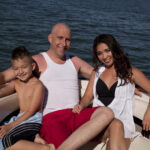famille en bateau